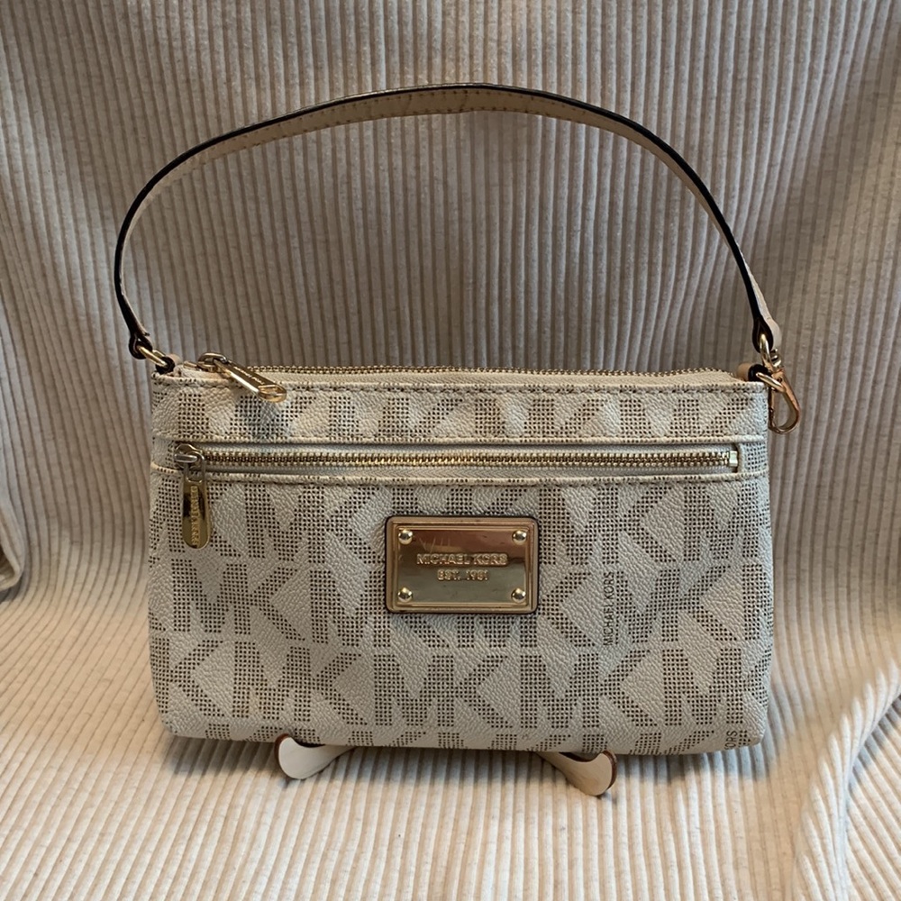 Michael Kors Cream and Gold Wristlet